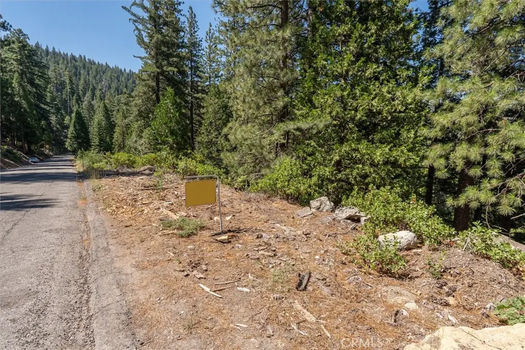 7477 Yosemite Park Way, Yosemite West, CA 95389 - Image #1