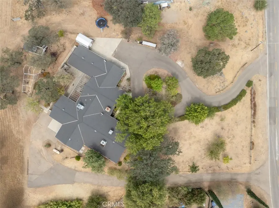 29280 Glacier Drive, Coarsegold, CA 93614 - Image #2
