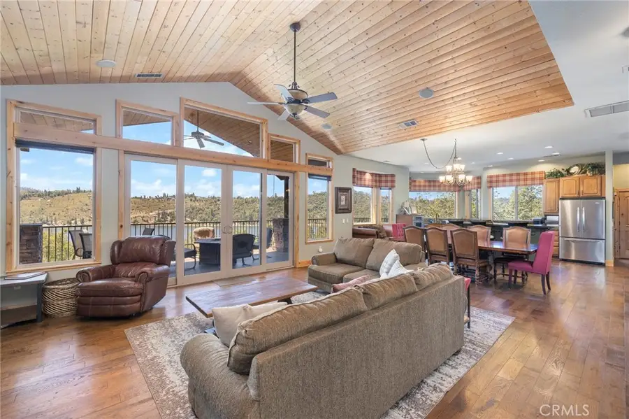 39828 Granite Ridge Lane, Bass Lake, CA 93604 - Image #2