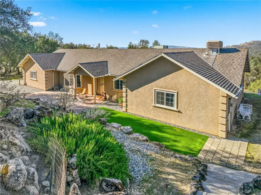 29913 Revis, Coarsegold, CA 93614 - Image #2