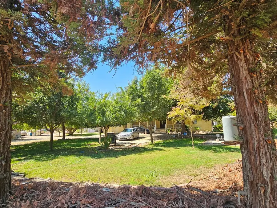 14398 Avenue 88, Pixley, CA 93256 - Image #2