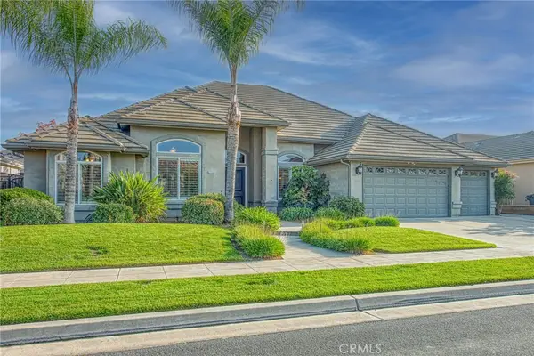 7730 Gilroy Avenue, Fresno, CA 93722