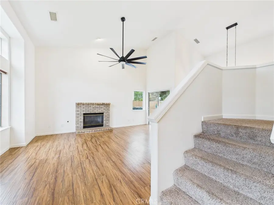 10781 N Windham Bay Circle, Fresno, CA 93730 - Image #2