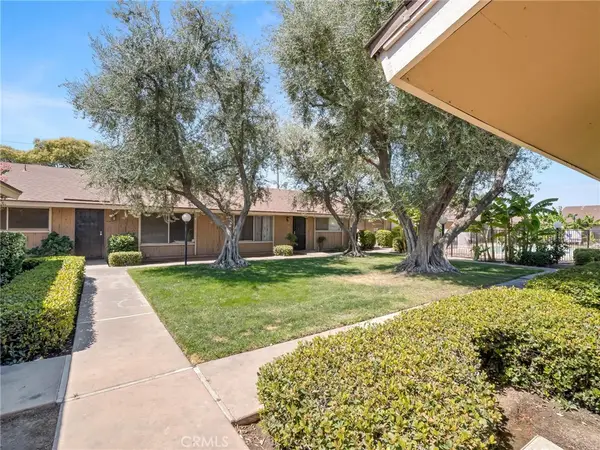 3725 N Fruit Avenue #B, Fresno, CA 93705