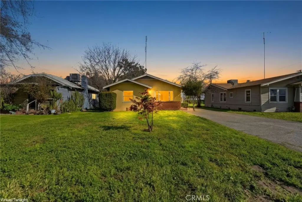 821 S 11th, Hanford, CA 93230 - #1