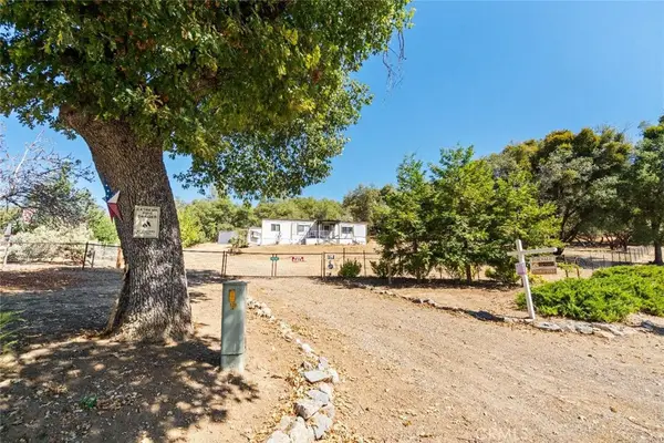 40882 Jean Road, Oakhurst, CA 93644