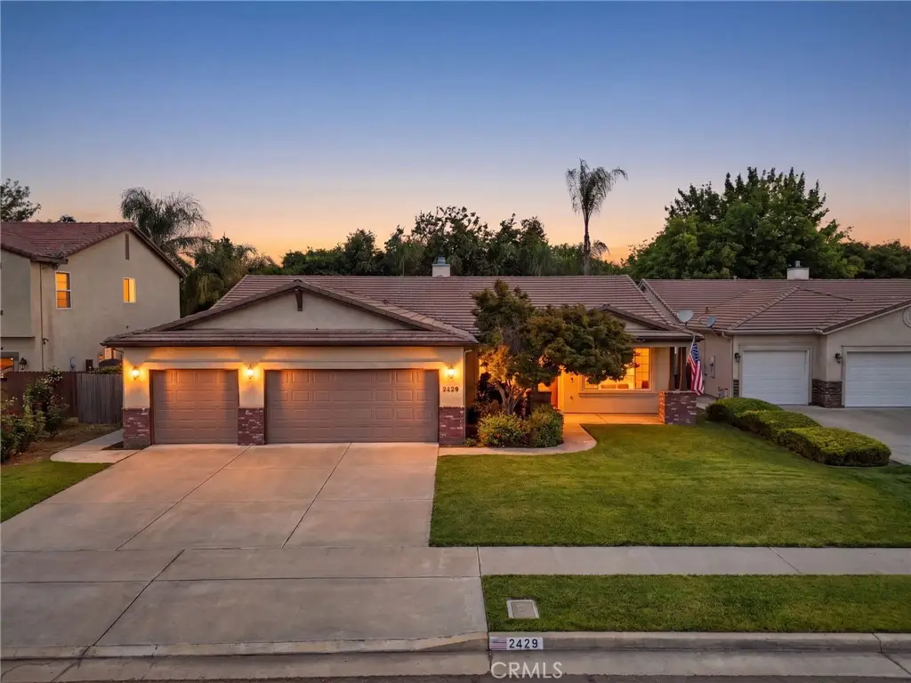 2429 N Oak Grove Court, Visalia, CA 93291 - #1