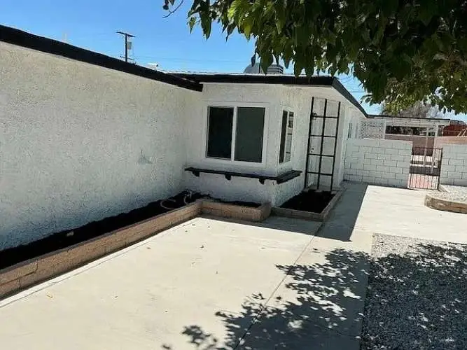 1008 E Elizabeth Street, Barstow, CA 92311 - #2