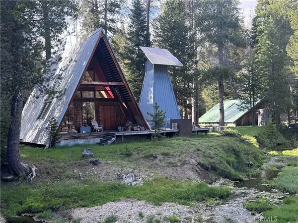 10 Beasore Road, Bass Lake, CA 93604