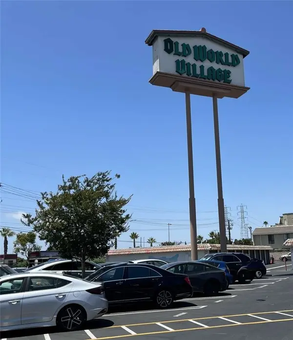7561 Center Avenue #P, Huntington Beach, CA 92647