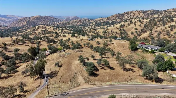 0 Apn# 185-350-49s, Squaw Valley, CA 93675