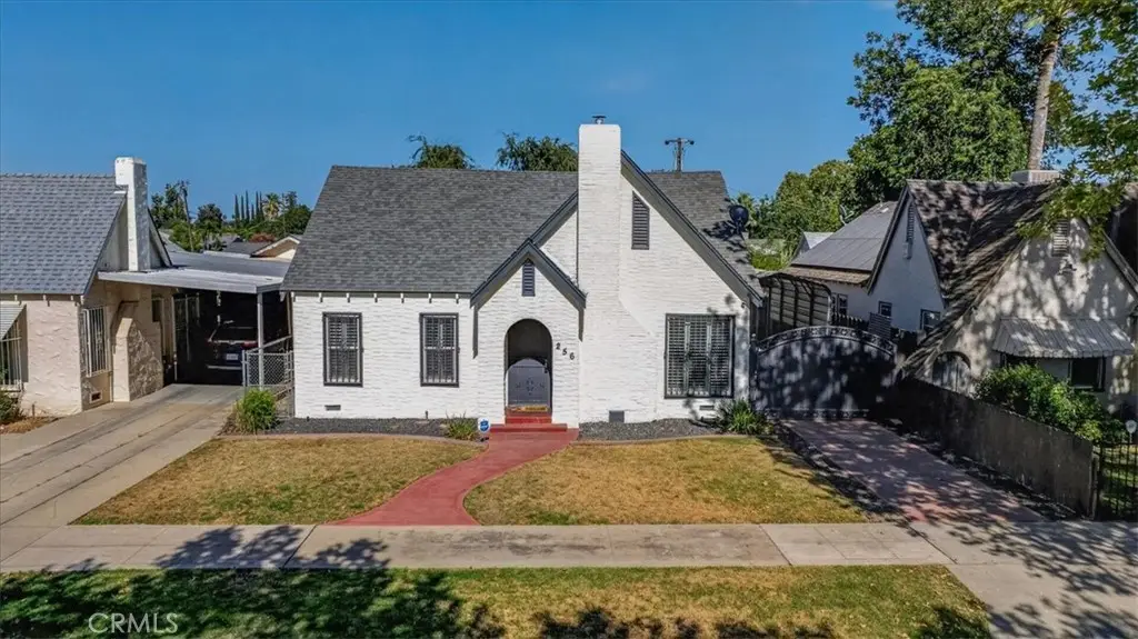 256 N Sierra Vista, Fresno, CA 93702 - #1