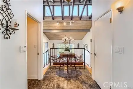 21651 Yucatan Avenue, Woodland Hills, CA 91364 - Image #3