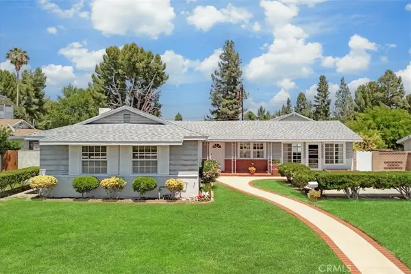 7446 Woodlake Avenue, West Hills, CA 91307