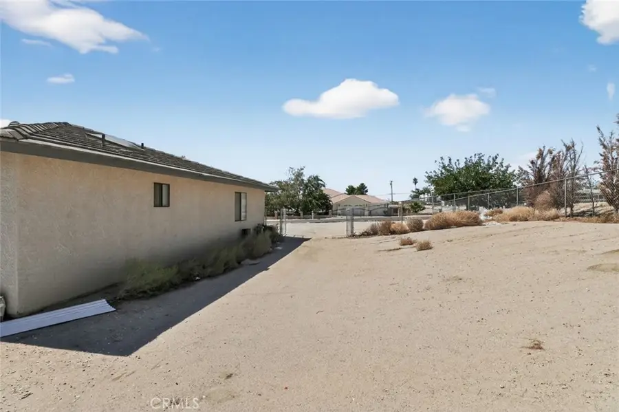 18539 Symeron Road, Apple Valley, CA 92307 - Image #2