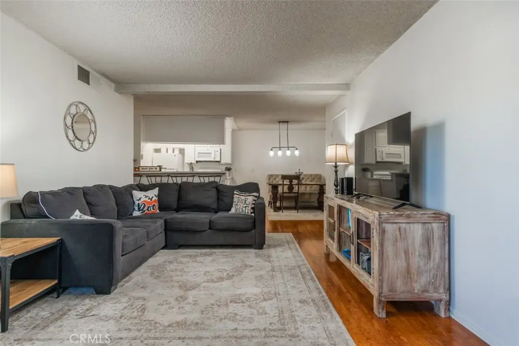 25811 Tournament #H5, Valencia, CA 91355 - Image #1