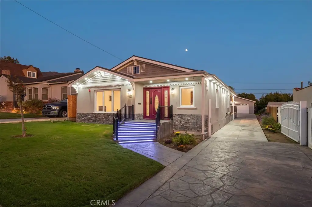 1362 Linden Avenue, Glendale, CA 91201 - Image #1