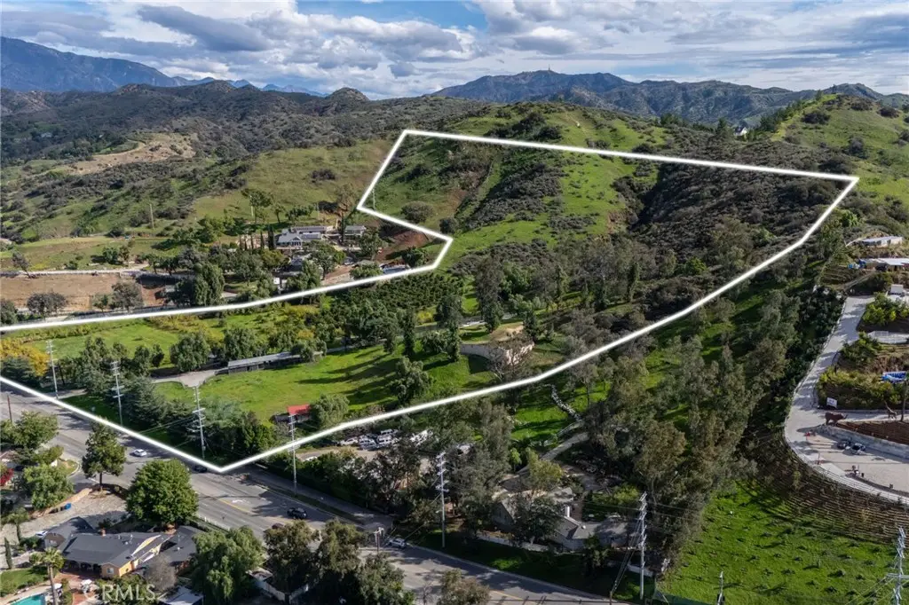 9528 N Sunland Blvd, Shadow Hills, CA 91040 - Image #1