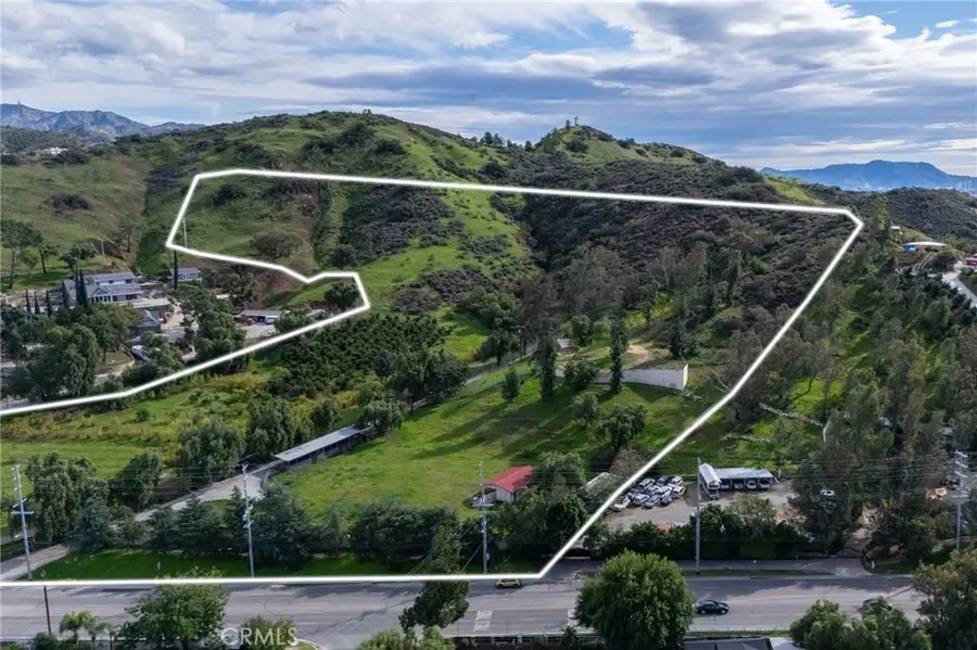 9528 N Sunland Blvd, Shadow Hills, CA 91040 - Image #3