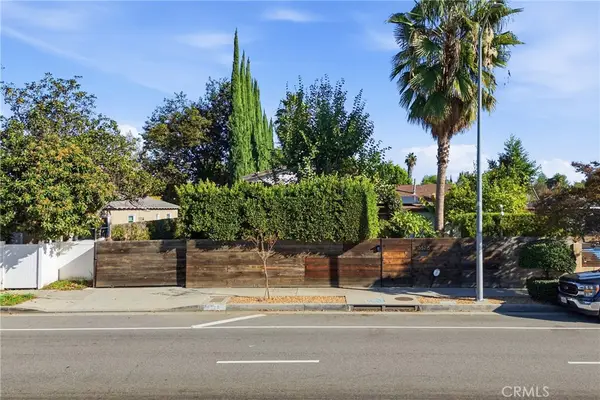5526 Fulton, Sherman Oaks, CA 91401