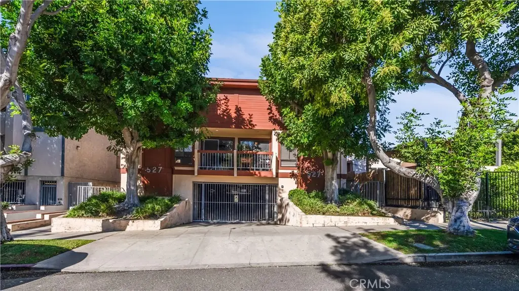 527 E Elmwood #B, Burbank, CA 91501 - #1