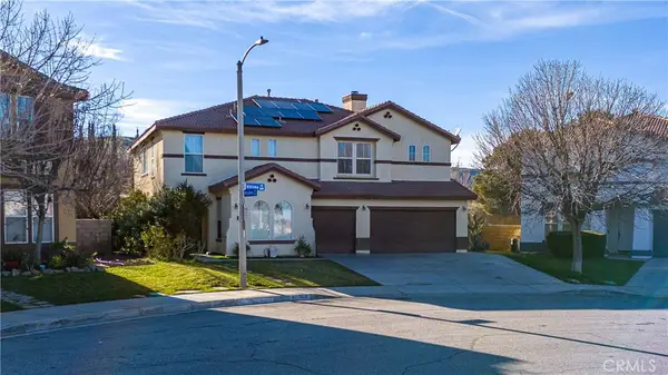 3802 Vitrina, Palmdale, CA 93551