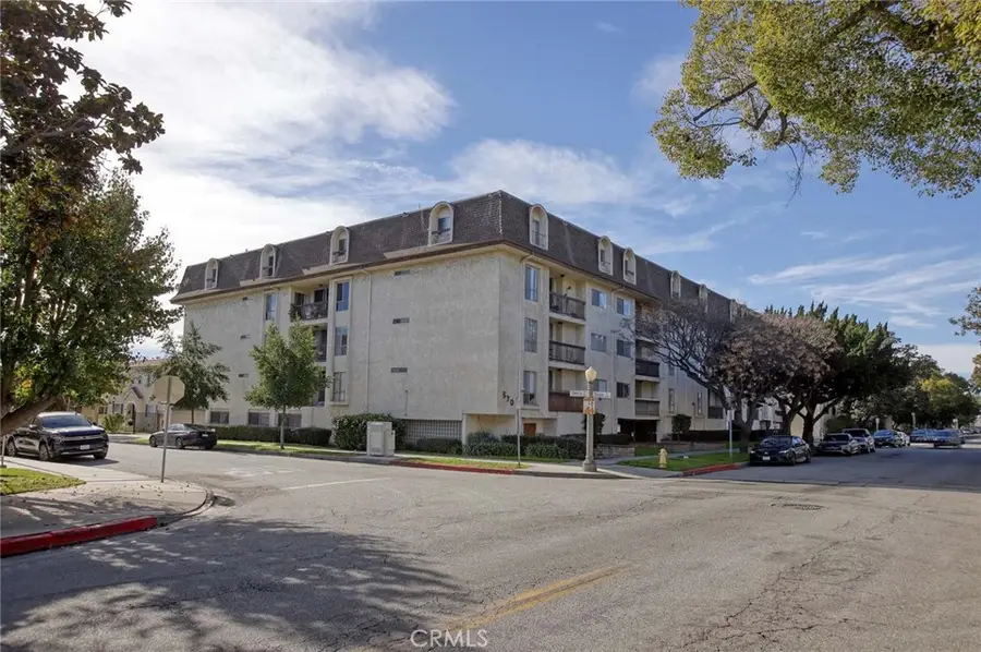 570 W Stocker, Glendale, CA 91202 - #3