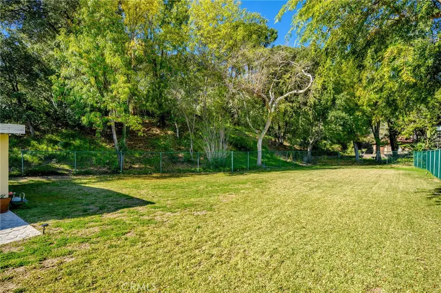 3770 Hillway Drive, Glendale, CA 91208 - #2
