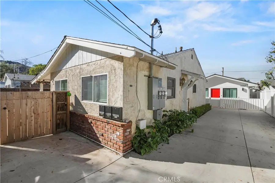 10323 Eldora, Sunland, CA 91040 - Image #2