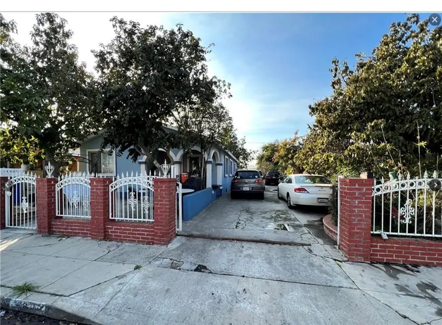 10931 Anzac, Los Angeles, CA 90059 - Image #3