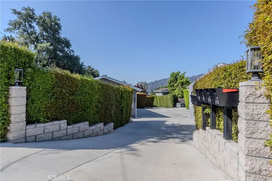 2700 Prospect Avenue, La Crescenta, CA 91214 - #2
