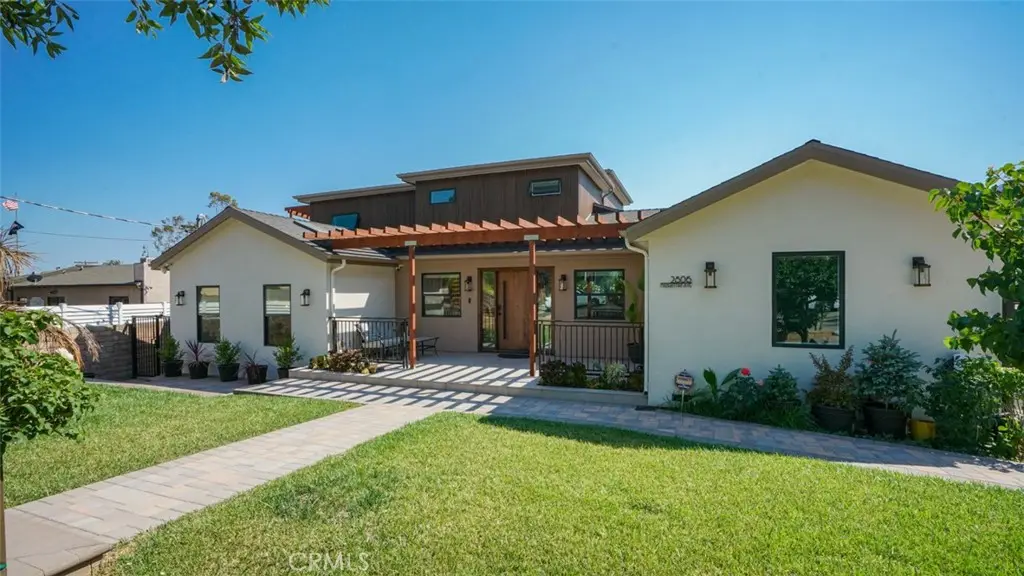 2806 Manhattan, La Crescenta, CA 91214 - Image #1