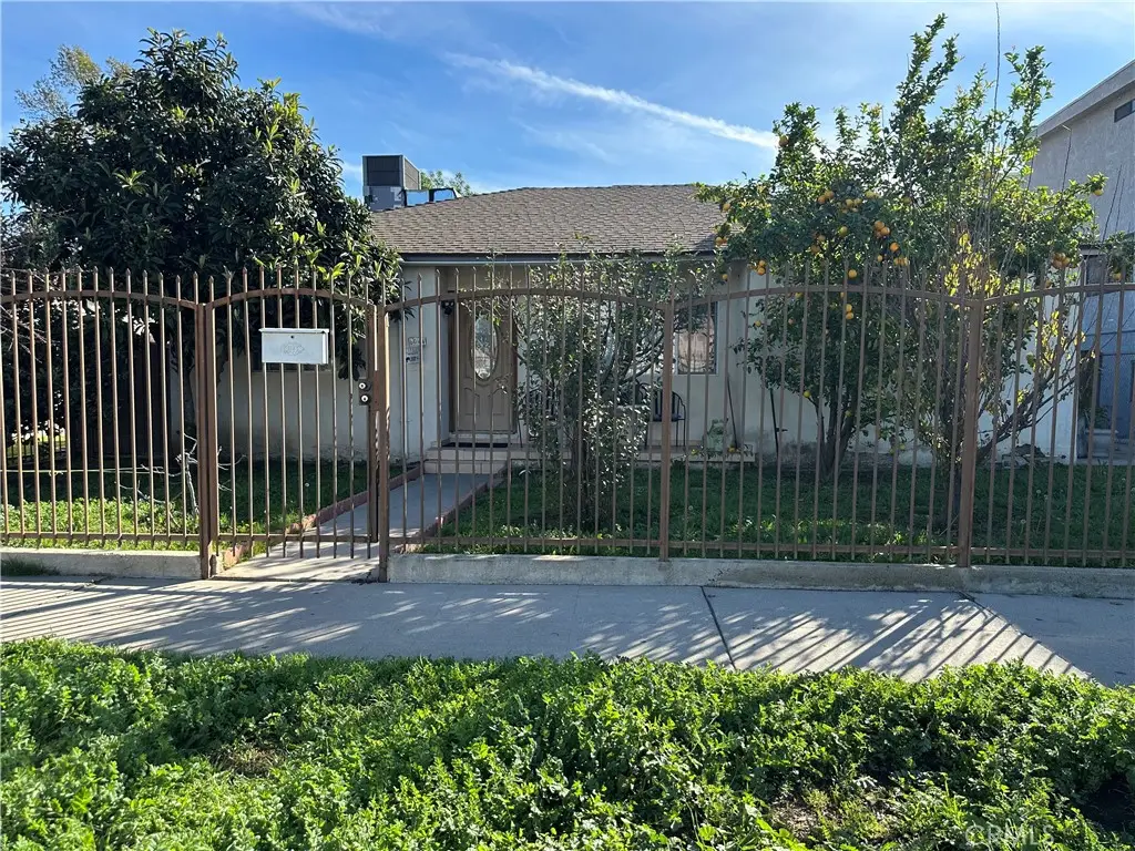 6044 Woodman, Van Nuys, CA 91401 - #1