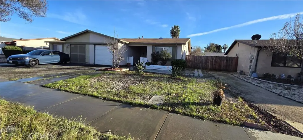 1933 Nuevo, Hemet, CA 92545 - #1