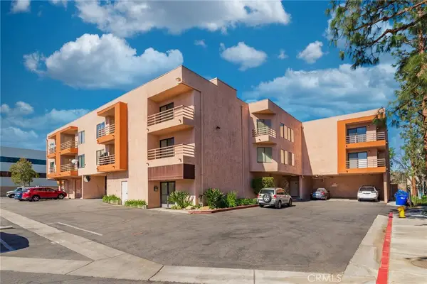 6815 Remmet Avenue #216, Canoga Park, CA 91303