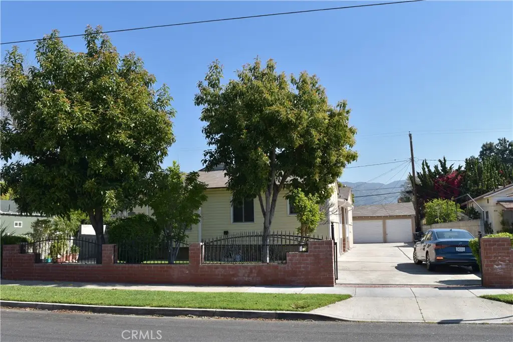 618 N Mariposa Street, Burbank, CA 91506 - #1