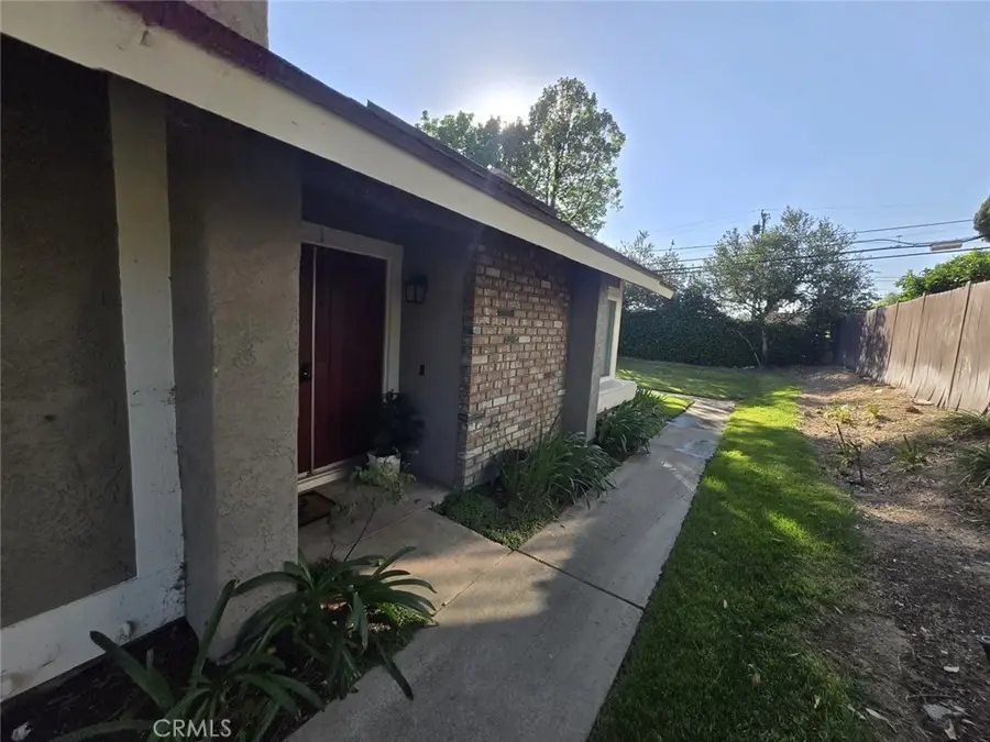 3045 Shasta #1, Pomona, CA 91767 - #3