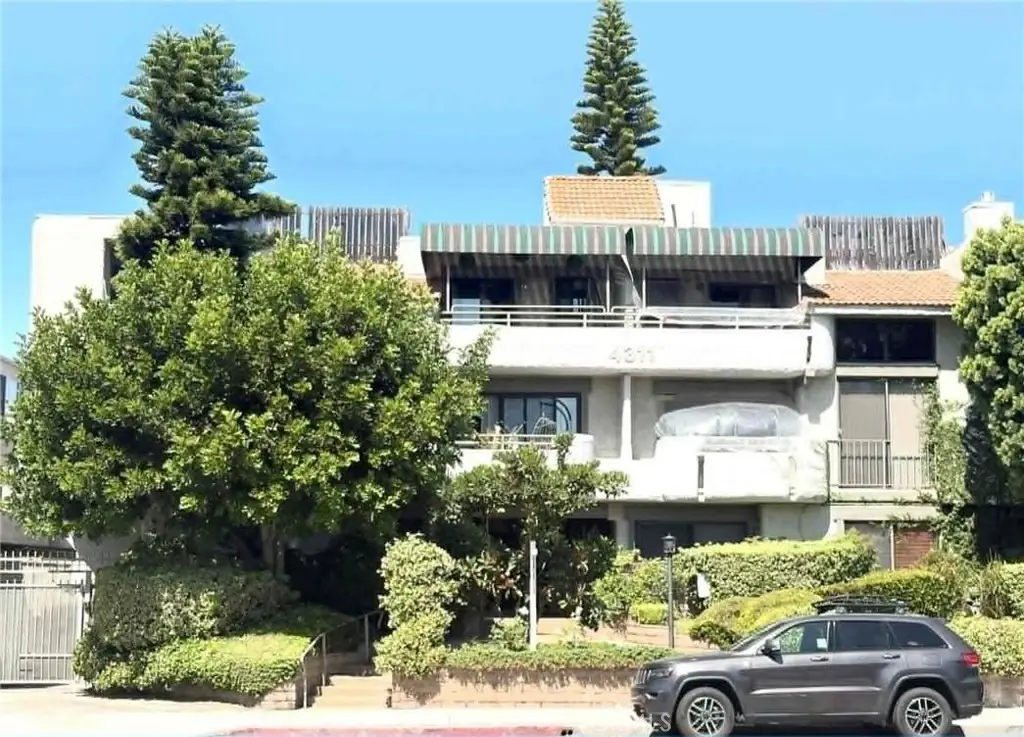 4311 Colfax, Studio City, CA 91604 - #1