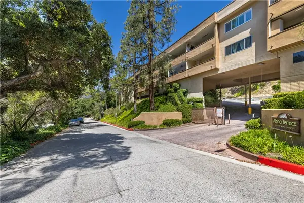 1935 Alpha Road #238, Glendale, CA 91208