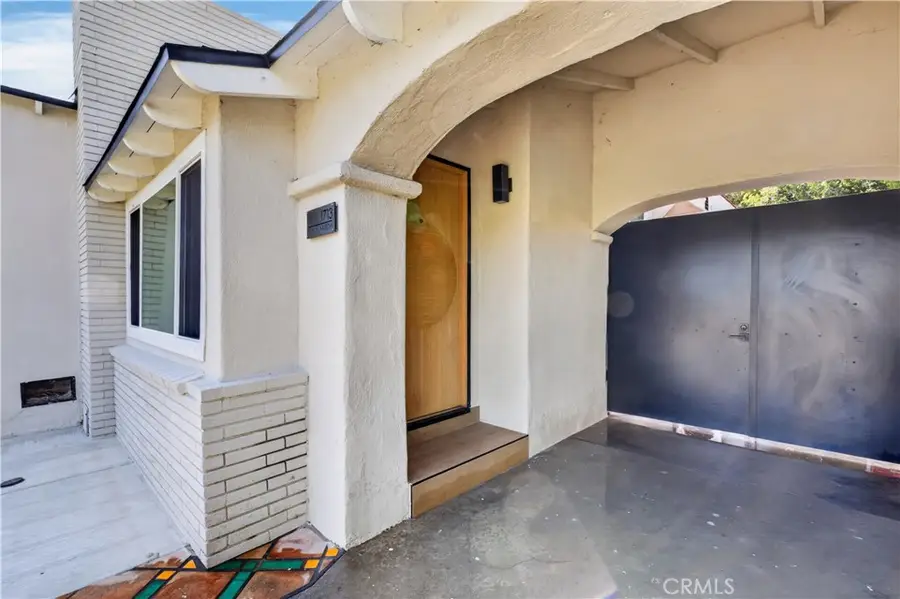 1713 W Alameda Avenue, Burbank, CA 91506 - #2