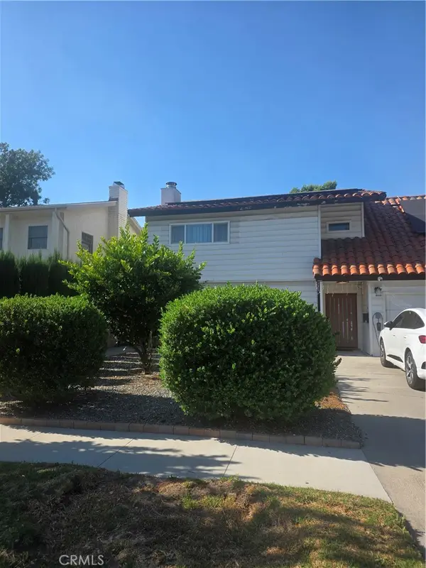14939 Archwood, Van Nuys, CA 91405