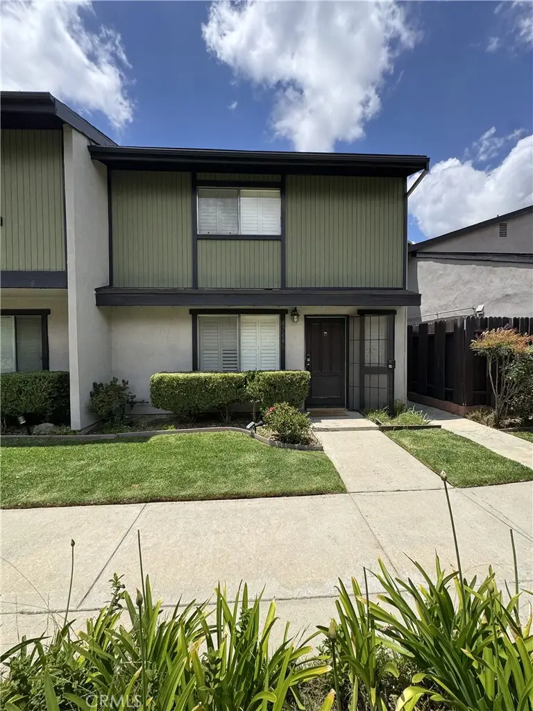 8744 1/2 Wyngate Street, Sunland, CA 91040 - #1