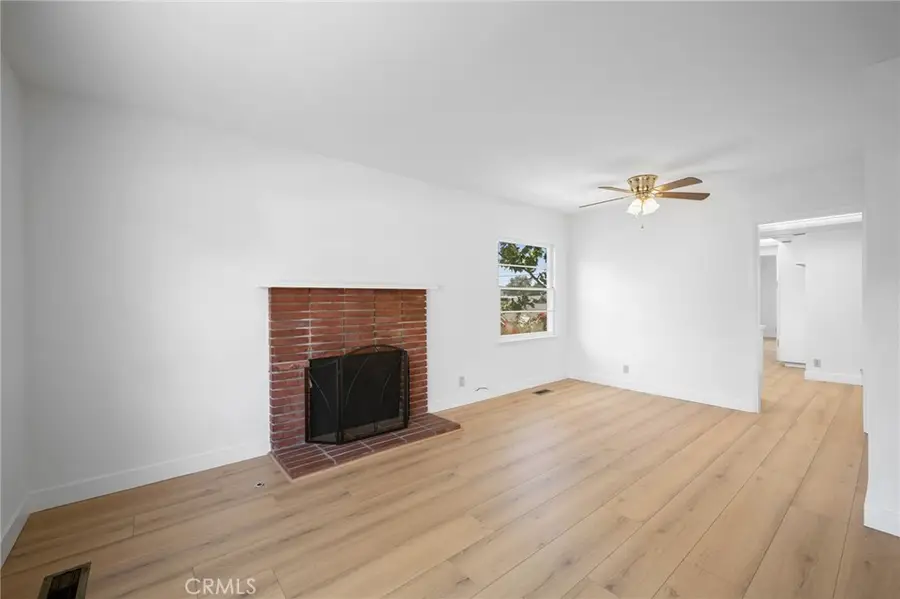 10603 Fernglen Avenue, Tujunga, CA 91042 - #3
