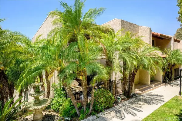 7800 Via Genova, Burbank, CA 91504