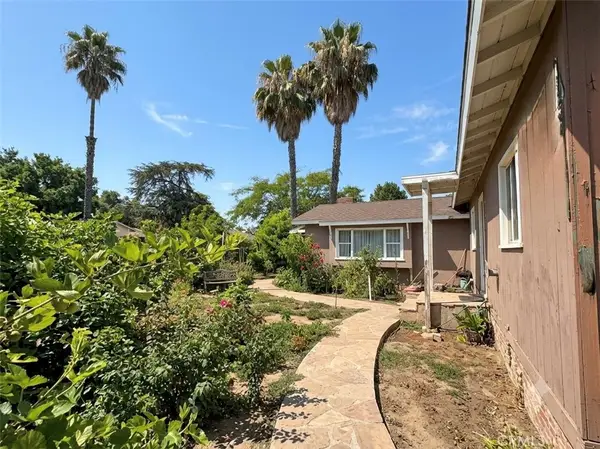 8502 Noble Avenue, North Hills, CA 91343