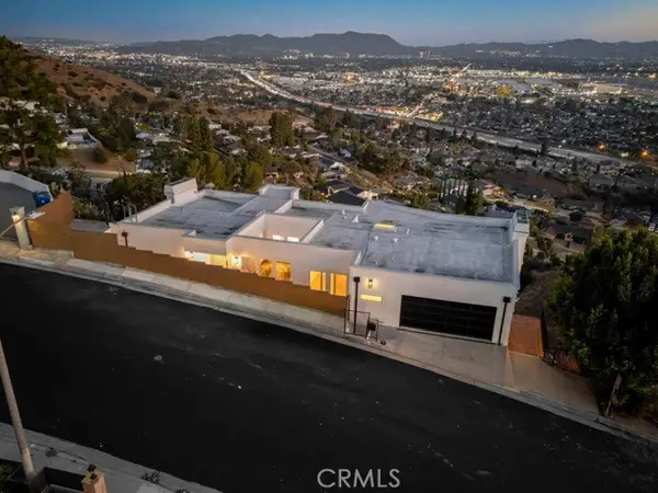 10050 Olivia Terrace, Shadow Hills, CA 91352