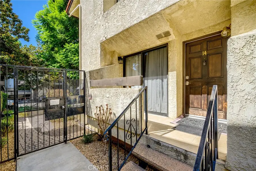 543 W Stocker Street, Glendale, CA 91202 - #2