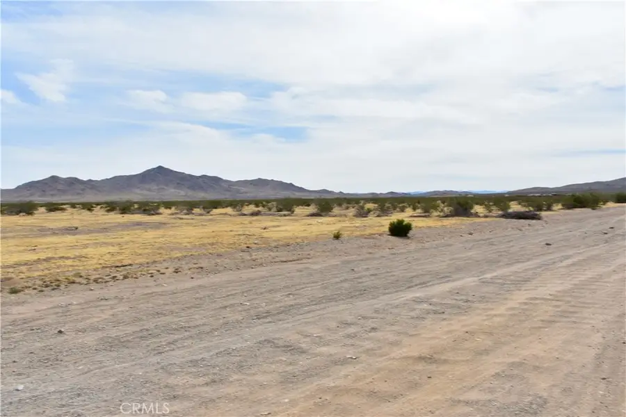 0 Frontier Rd-17, Helendale, CA 92342 - #3