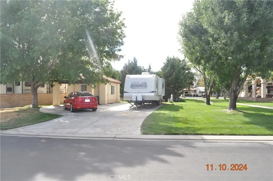 11600 Ridgemark Road, Apple Valley, CA 92308 - Image #2