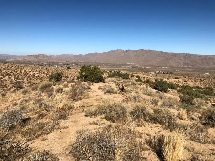 26633 Santa Rosa Road, Apple Valley, CA 92308 - Image #3